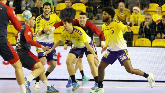 Rozdział 27: Nareszcie w domu. Górnik zawita na Halę Legionów