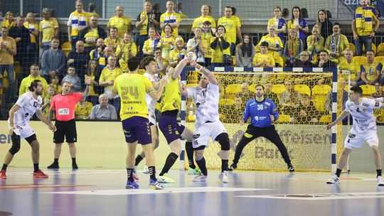 Rozdział 44: Lider Bundesligi w Hali Legionów 