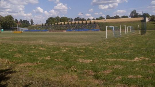 Rozgrywki piłkarskie w regionie zawieszone