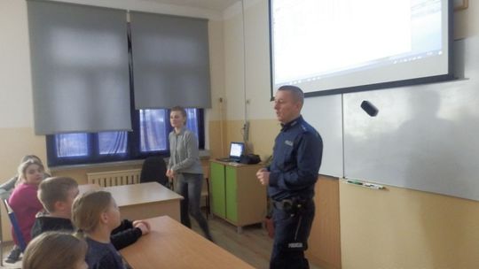 Rozmawiali o szkodliwości dopalaczy