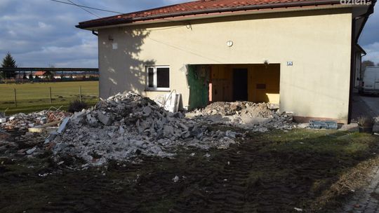 Rozpoczęła się modernizacja stadionu sportowego w Skalbmierzu