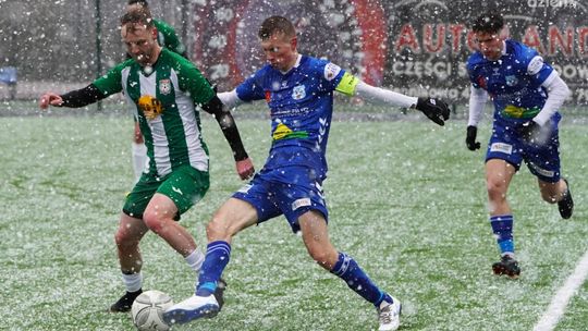 Rudki wygrały na śniegu 3:0