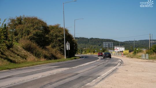 Rusza remont ul. Radomskiej – nowa nawierzchnia i krawężniki w 60 dni