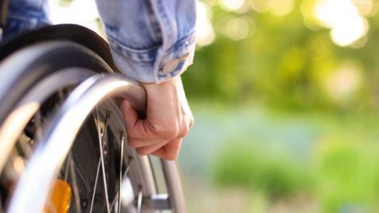 Ruszają zapisy do programów "Asystent osobisty" i "Opieka wytchnieniowa"