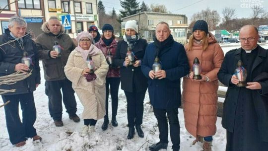 Samorządowcy uczcili pamięć poległych ostrowczan 