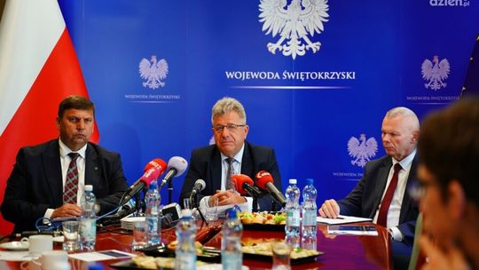 Samorządy terytorialne mają 35 lat