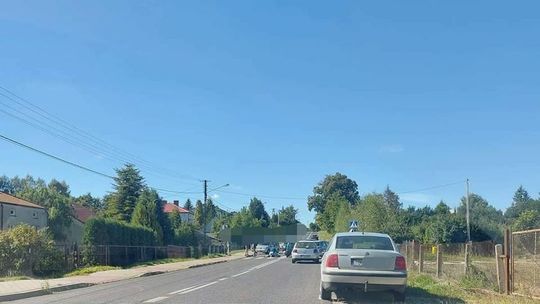 Seniorka potrącona na oznakowanym przejściu dla pieszych