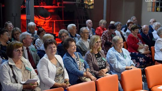 Seniorzy dają przykład jak być aktywnym i cieszyć się życiem