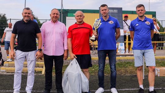 Sezon w Ostrowieckiej Piłkarskiej Lidze Firm zakończony