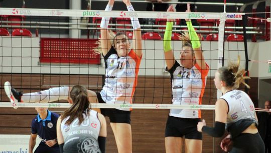 Siatkarki KSZO w nowym składzie przegrywają z AZS Politechniką Śląską Gliwice