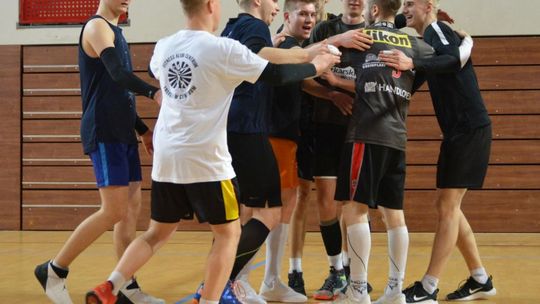 Siatkarze grali o Puchar Prezydenta Ostrowca