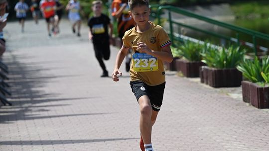 Siódemka wygrywa Indywidualne Biegi Przełajowe Szkół Podstawowych
