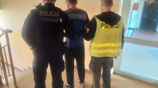 Skradzioną pizzę, przepijał skradzionym alkoholem