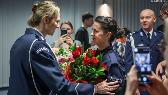 Ślubowanie 20 nowych policjantów w Kielcach