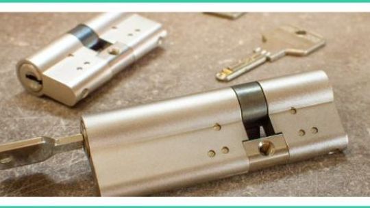 Ślusarz - czym się zajmuje?