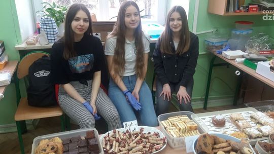 Smacznie i charytatywnie w "Bronku"