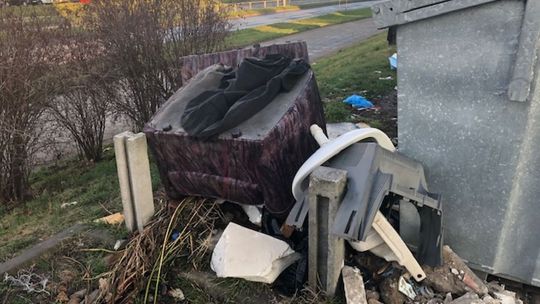 Śmieci przy Radwana zostaną usunięte