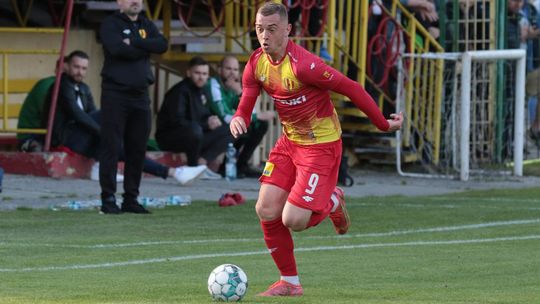 Smoła zaczął robotę