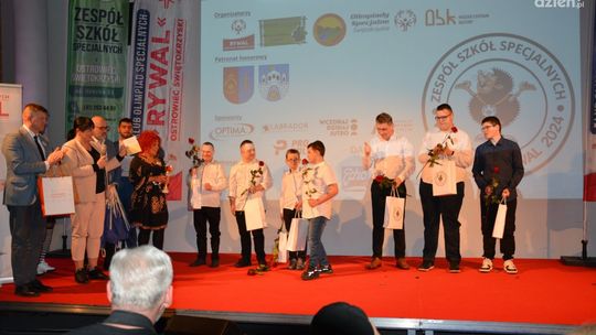 Sportowcy z ostrowieckiego Zespołu Szkół Specjalnych pod raz kolejni nagrodzeni 