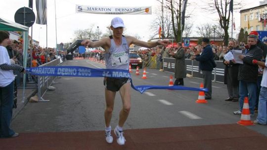 Sportowiec ze Starachowic w walce z czerniakiem – historia Rafała Wójcika