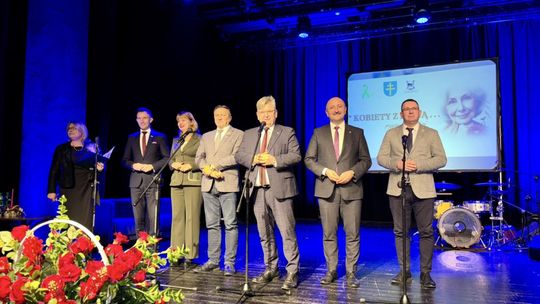 Spotkanie „Kobiety z pasją…” – relaks, wiedza i świąteczna atmosfera