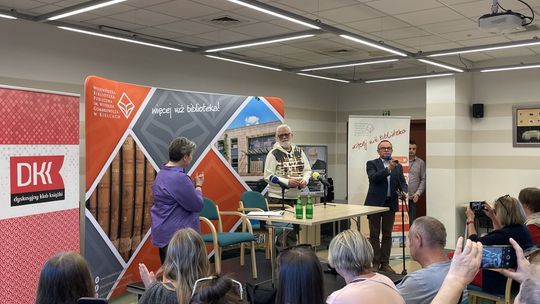 Spotkanie z Tomaszem Raczkiem przyciągnęło tłumy kielczan