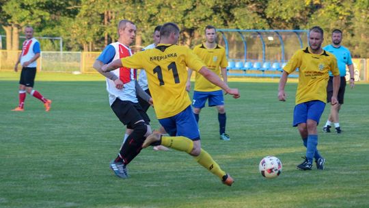 Stal Kunów wraca na pozycję lidera - grały ligi w regionie