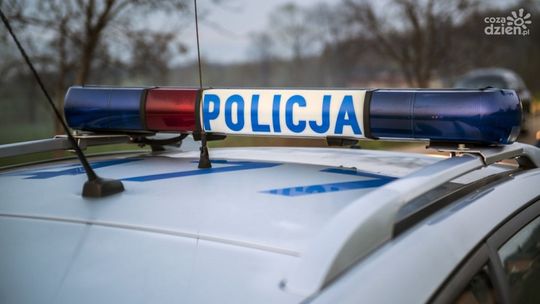 Starachowice: 34-latek zatrzymany za kradzieże w drogerii. Miał przy sobie narkotyki
