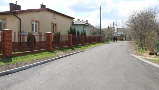 Starachowice: kolejna "gruntówka" utwardzona
