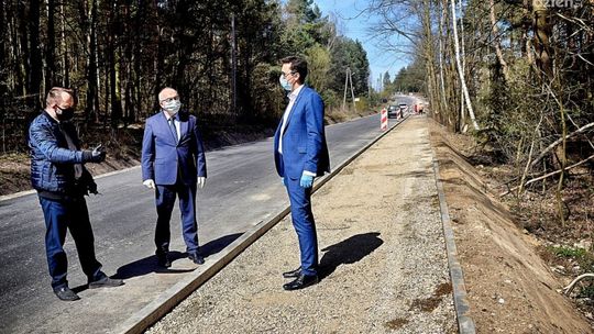 Starachowice. Na drogach praca wre