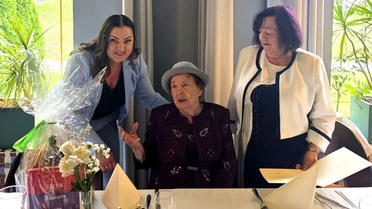 Sto lat pani Marianny