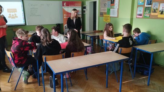 Studio Figura włącza się w walkę z hejtem