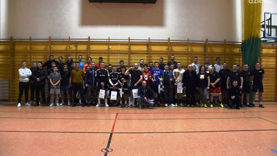 Świąteczny turniej w Fałkowie