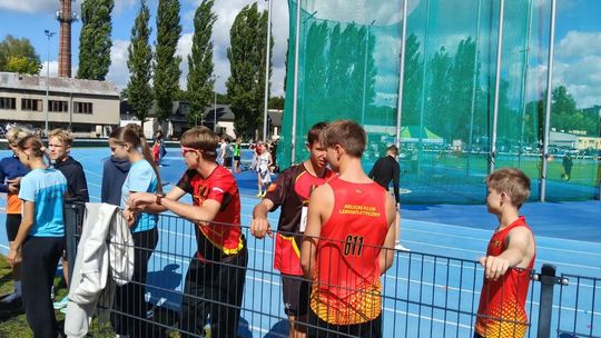Świetny start młodzików KKL Kielce. Grad medali i rekordowe 78 punktów
