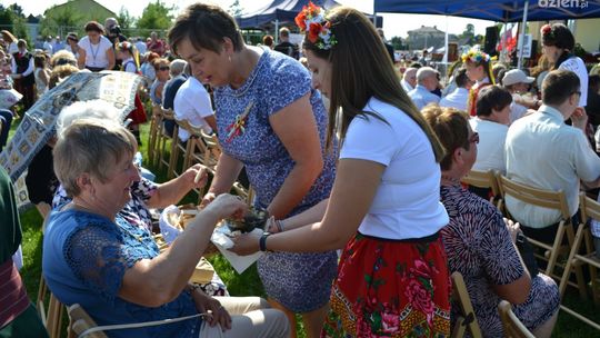 Święto chlebem pachnące