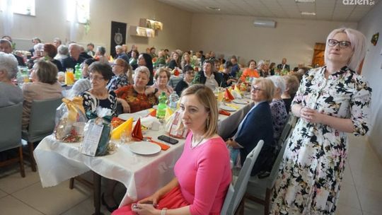 Święto Kobiet zainaugurowało działalność Klubu Seniora 