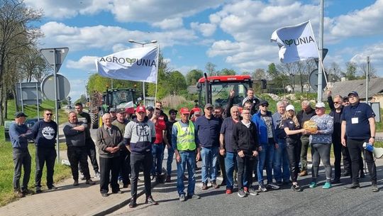 Świętokrzyscy rolnicy strajkują