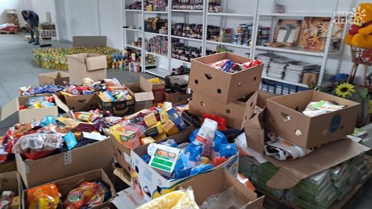 Świętokrzyski Bank Żywności rozpoczyna wydawanie świątecznych paczek