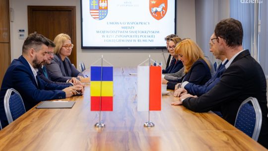 Świętokrzyskie i Iași zacieśniają współpracę. Podpisano umowę otwierającą nowy etap partnerstwa regionalnego