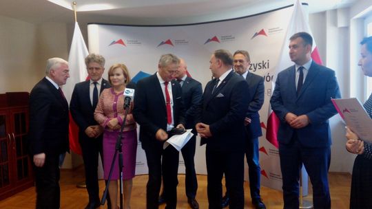 Świętokrzyskie samorządy z dodatkowym wsparciem finansowym