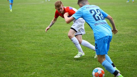 Świt Ćmielów nowym liderem w Klasie Okręgowej
