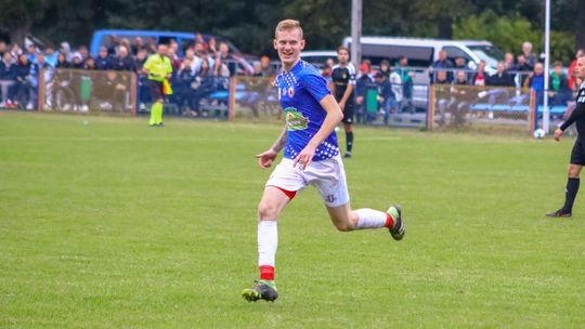 Świt Ćmielów utrzymał fotel lidera Klasy Okręgowej