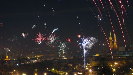 Sylwester w Świętokrzyskiem: imprezy dla każdego
