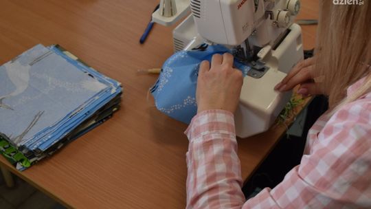 "Szansa" szyje maseczki ochronne