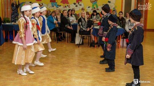 Szkoły z Kielc i Winnicy podpisały partnerskie porozumienia