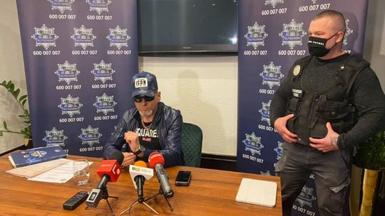 Tajemnicze zniknięcie ogromnej kwoty pieniędzy z domu ostrowieckiej seniorki 