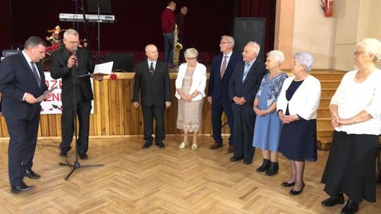 Tańce, śpiew i zabawa do późnych godzin - seniorzy świętowali