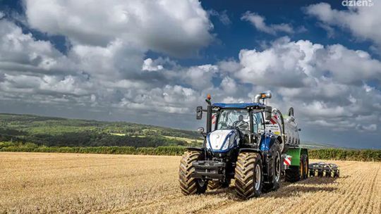 Targi Kielce rozbudowują się  przed Agrotech o tymczasowe hale