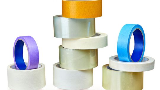 Taśmy transparentne: magia przezroczystości czy wszechstronność?