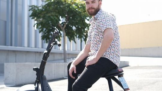 Techlife  L5T – hulajnoga elektryczna z siedziskiem